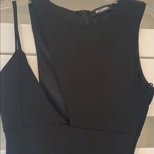 Mini black dress !! So hot for this summer